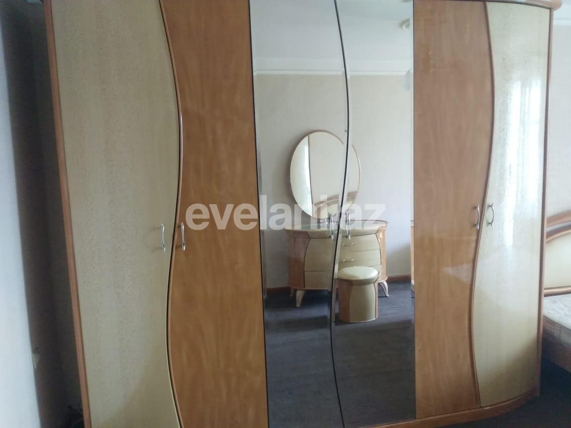 Rent, old building, 1 room, 33 m², Elmlar Akademiyası m.