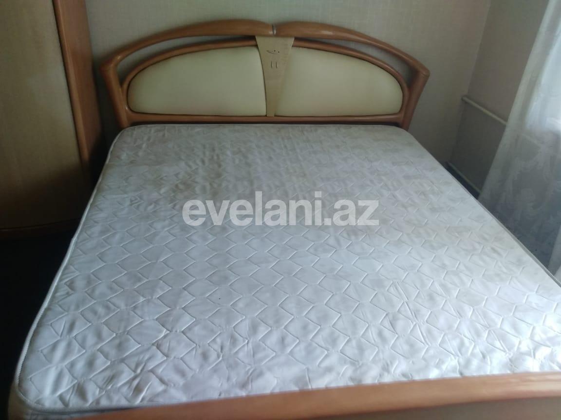 Rent, old building, 1 room, 33 m², Elmlar Akademiyası m.