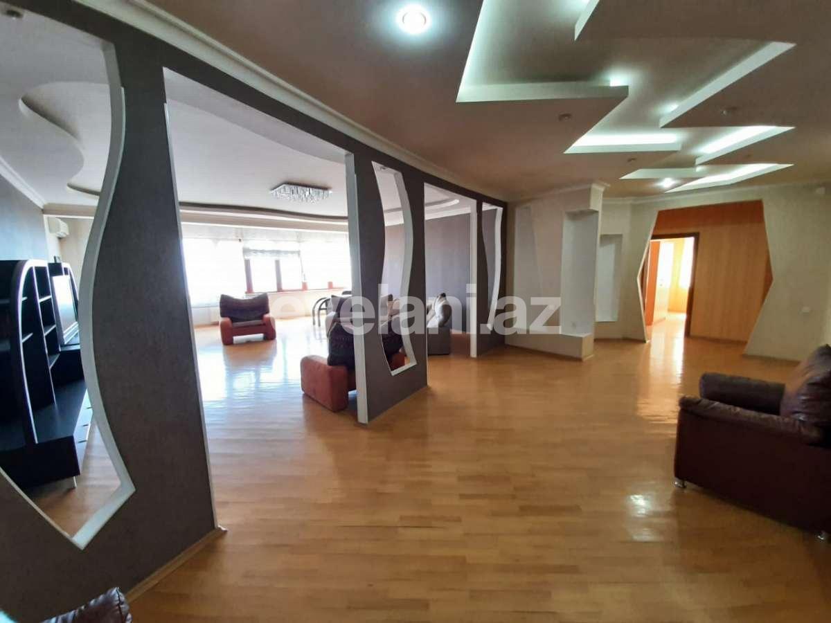 Satılır, yeni tikili, 3 otaqlı, 196 m², Şah İsmayıl Xətai m.