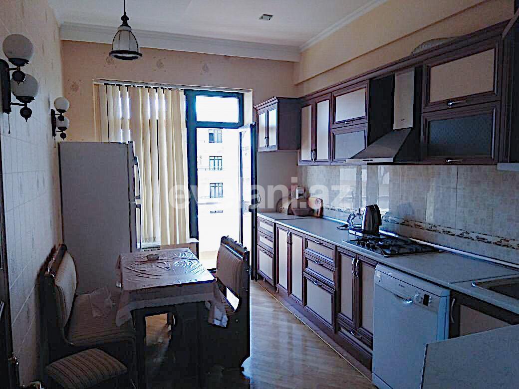 Satılır, yeni tikili, 3 otaqlı, 97 m², Şah İsmayıl Xətai m.