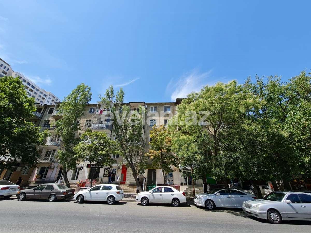 Sale, old building, 3 room, 80 m², Yasamal r.