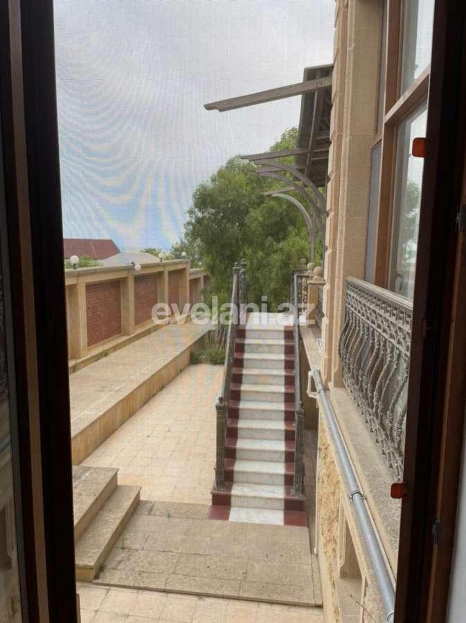 Rent, villa, 6 room, 350 m², Novkhani d.