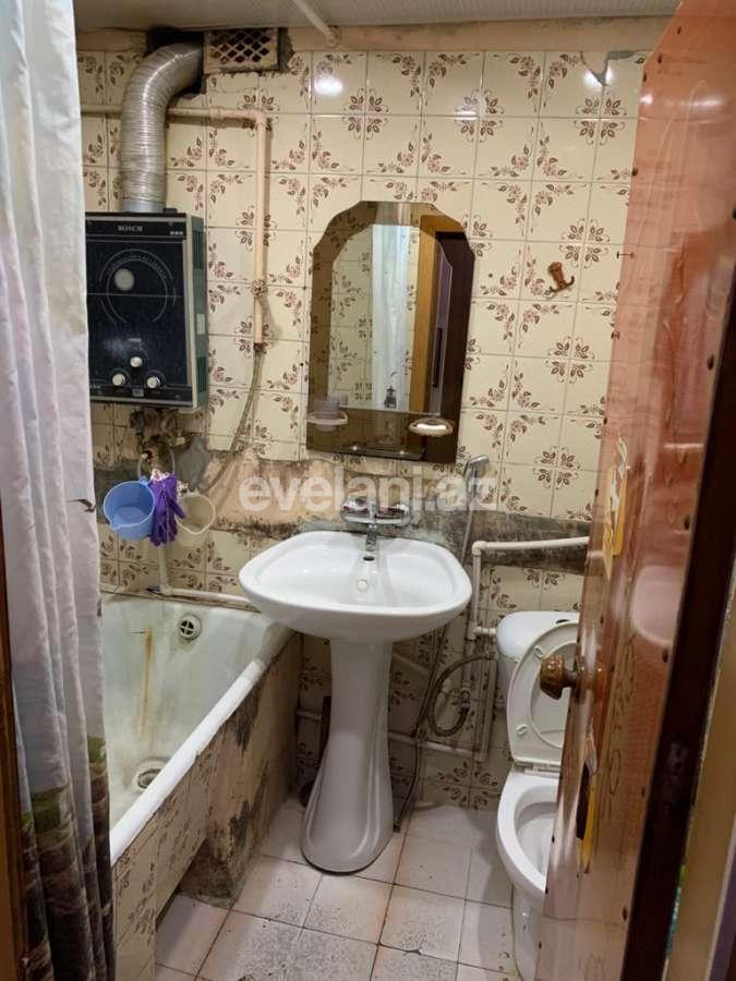 Kirayə verilir, köhnə tikili, 2 otaqlı, 65 m², Elmlər Akademiyası m.