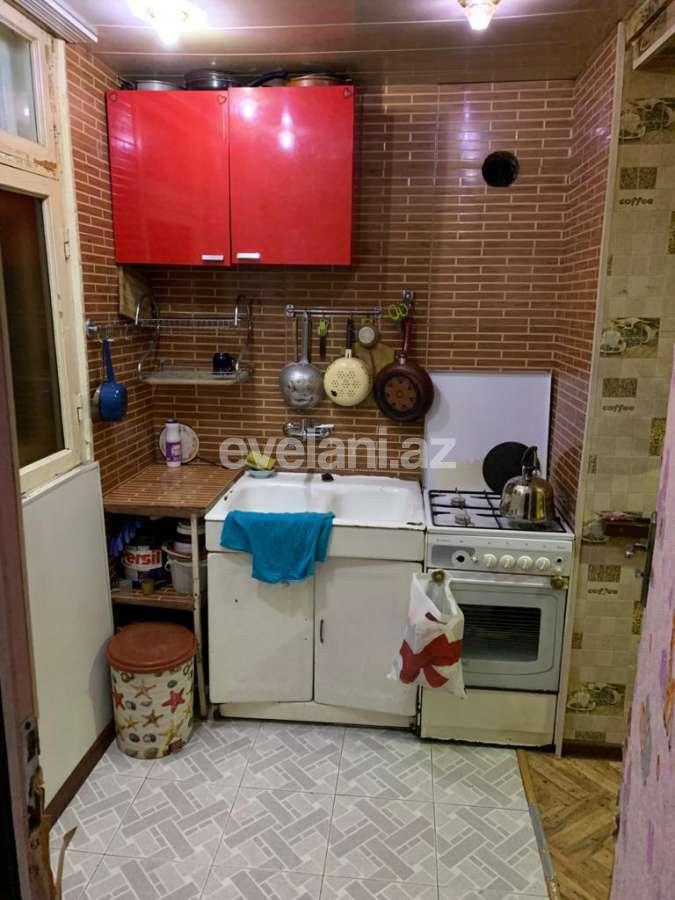 Kirayə verilir, köhnə tikili, 2 otaqlı, 65 m², Elmlər Akademiyası m.