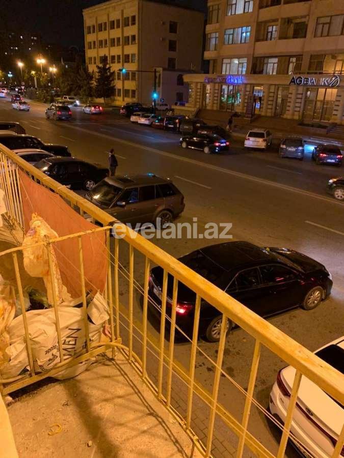 Kirayə verilir, köhnə tikili, 2 otaqlı, 65 m², Elmlər Akademiyası m.