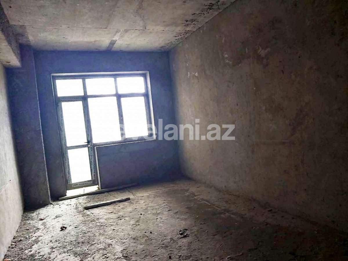 Satılır, yeni tikili, 3 otaqlı, 138 m², İnşaatçılar m.