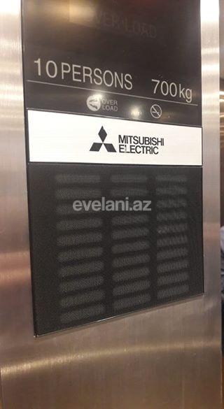 Satılır, yeni tikili, 3 otaqlı, 138 m², İnşaatçılar m.