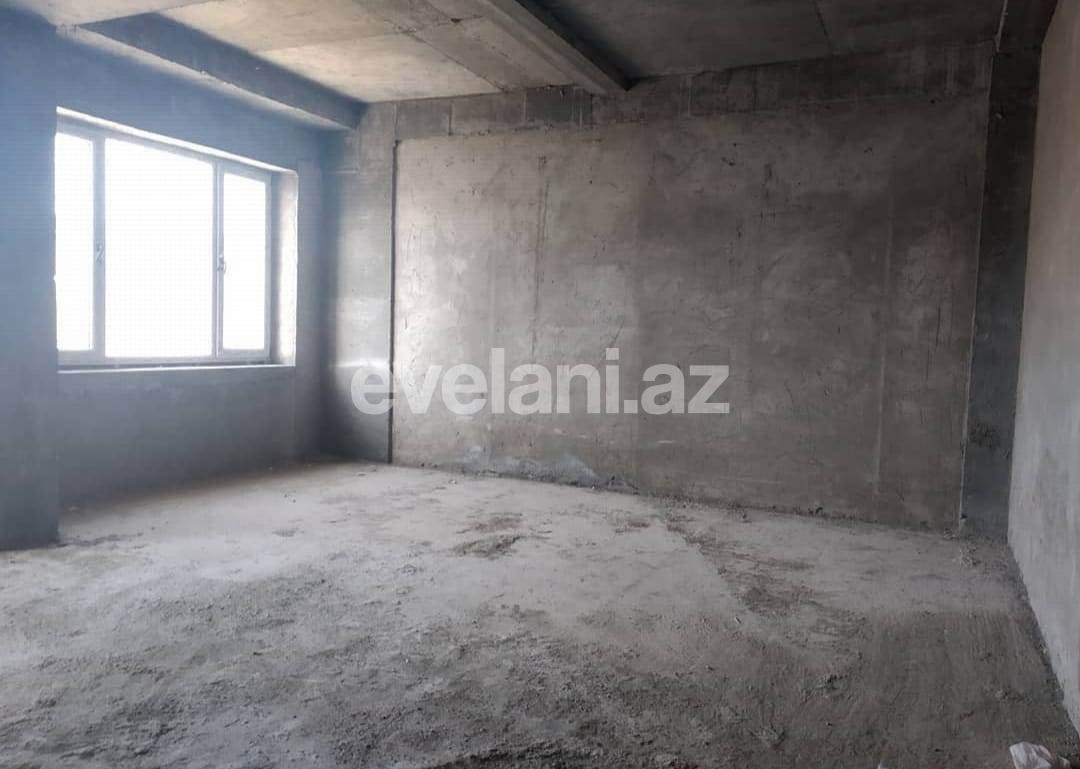 Satılır, yeni tikili, 3 otaqlı, 138 m², İnşaatçılar m.