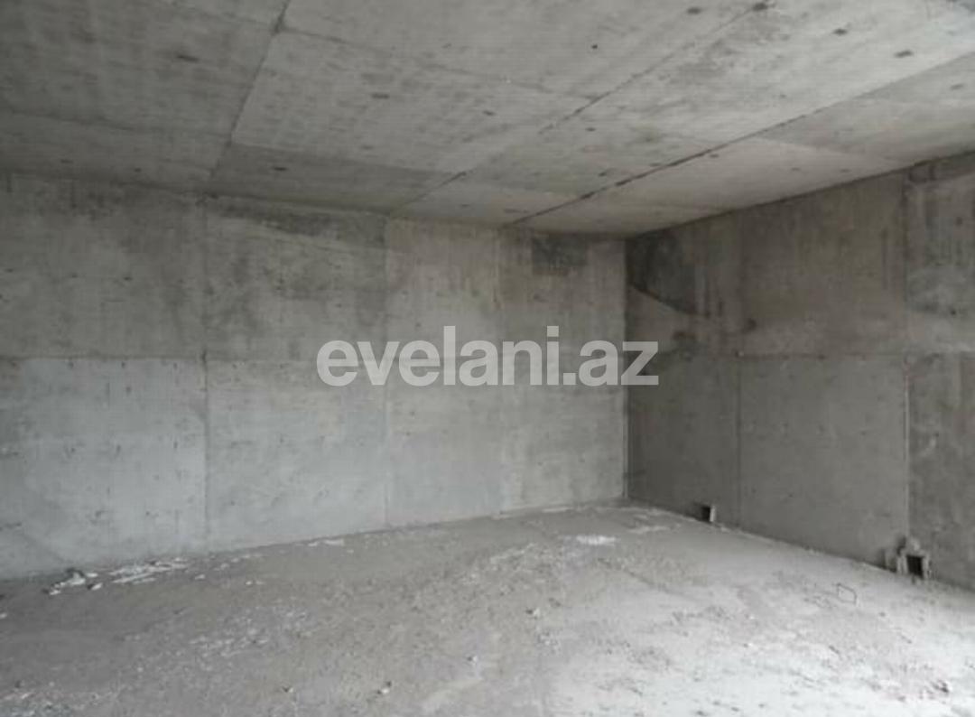 Satılır, yeni tikili, 3 otaqlı, 138 m², İnşaatçılar m.