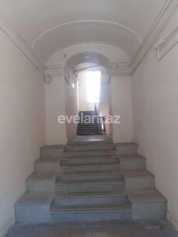 Sale, old building, 2 room, 66 m², Icheri Sheher m.