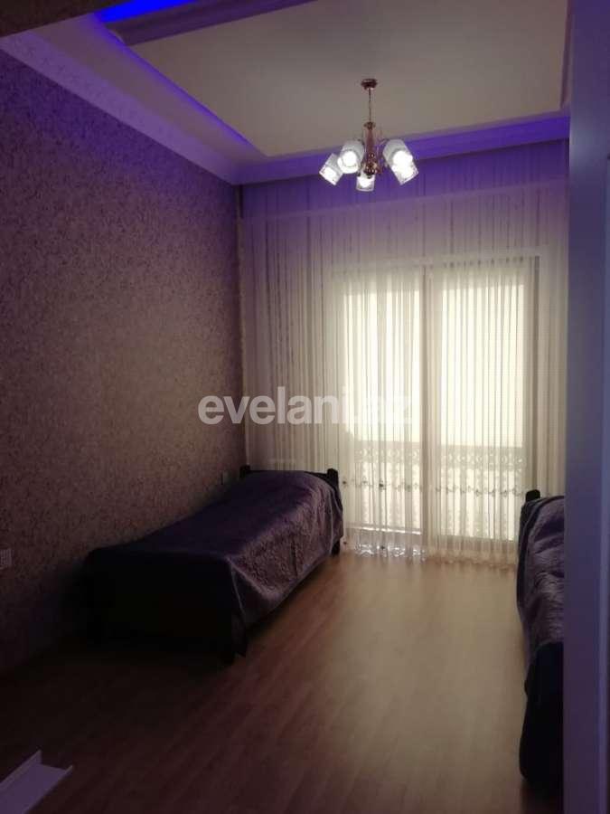 Сдаётся, новостройка, 3-комнаты, 131 m², Элмляр Академиясы m.