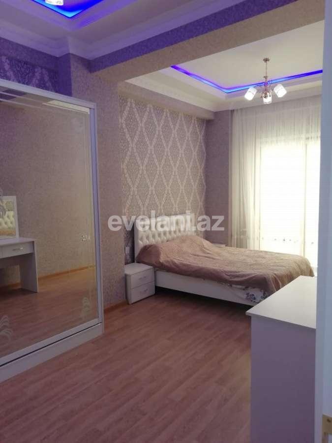 Сдаётся, новостройка, 3-комнаты, 131 m², Элмляр Академиясы m.