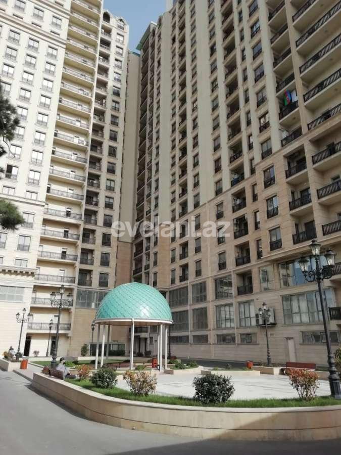 Сдаётся, новостройка, 3-комнаты, 131 m², Ясамальский r.