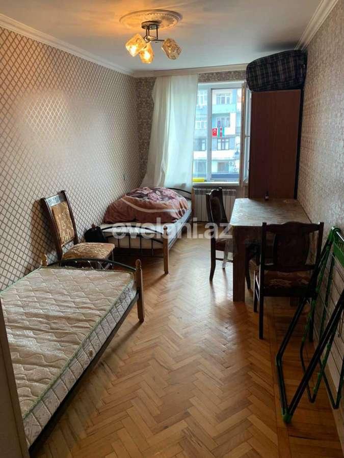 Kirayə verilir, köhnə tikili, 2 otaqlı, 60 m², Elmlər Akademiyası m.