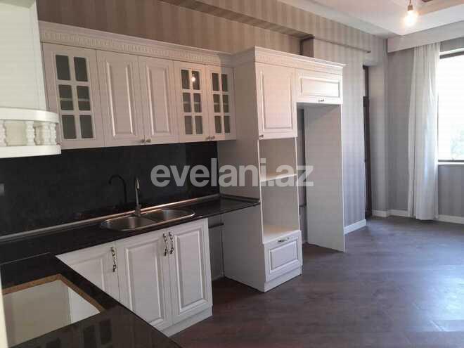 Sale, new building, 4 room, 200 m², Nasimi r.