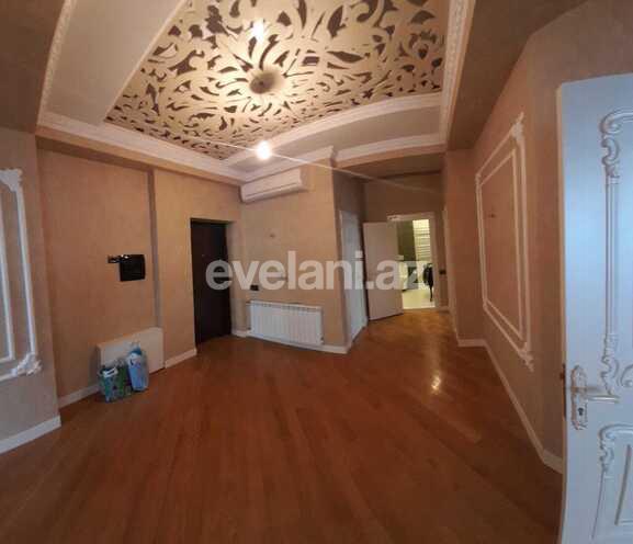 Sale, new building, 4 room, 200 m², Nasimi r.