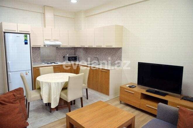Rent, new building, 4 room, 105 m², Ganjlik m.