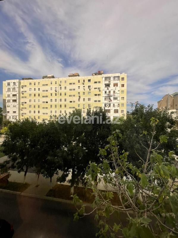 Satılır, köhnə tikili, 2 otaqlı, 60 m², Elmlər Akademiyası m.