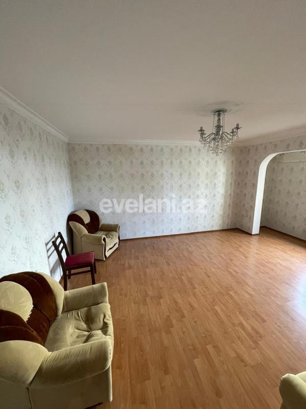 Satılır, köhnə tikili, 2 otaqlı, 60 m², Elmlər Akademiyası m.