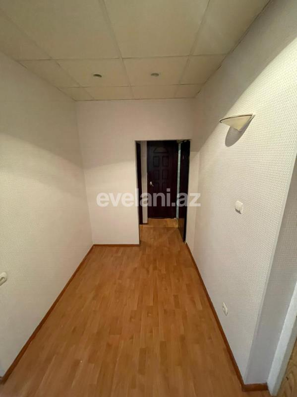 Satılır, köhnə tikili, 2 otaqlı, 60 m², Elmlər Akademiyası m.