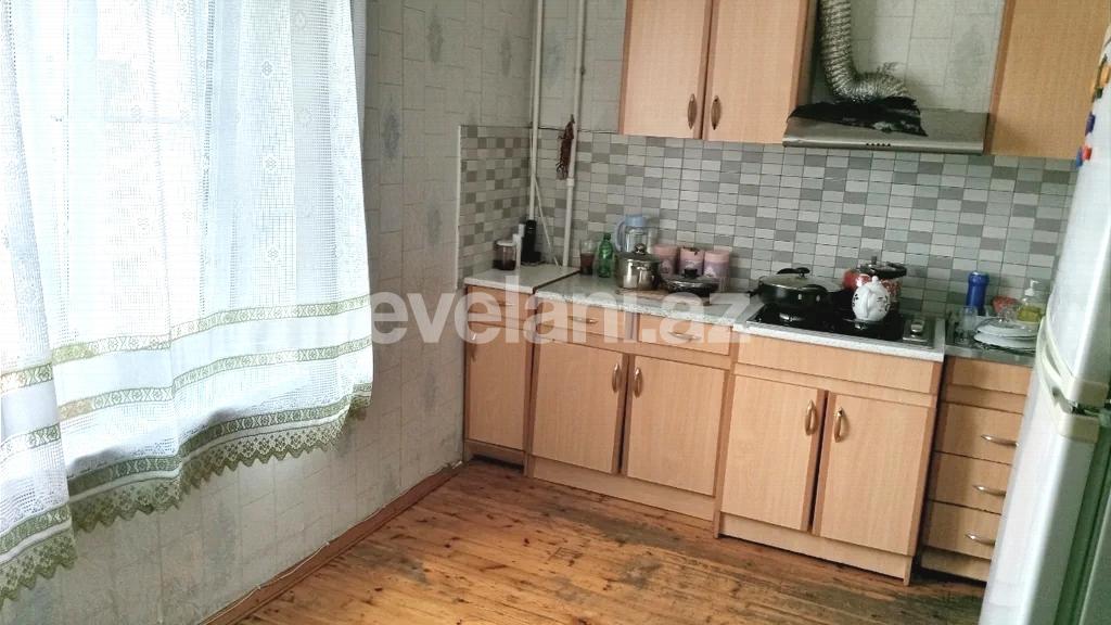 Satılır, köhnə tikili, 3 otaqlı, 80 m², Şah İsmayıl Xətai m.
