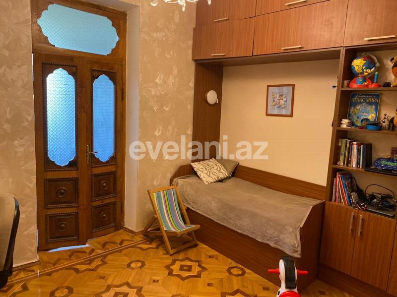 Продаётся, вторичка, 2-комнаты, 95 m², Низами m.