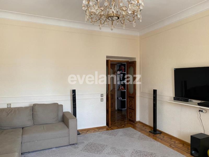 Продаётся, вторичка, 2-комнаты, 95 m², Низами m.