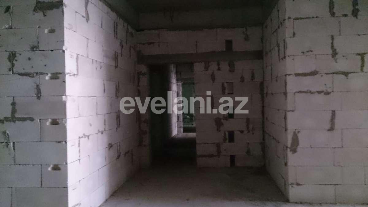 Satılır, yeni tikili, 4 otaqlı, 227 m², 28 may m.