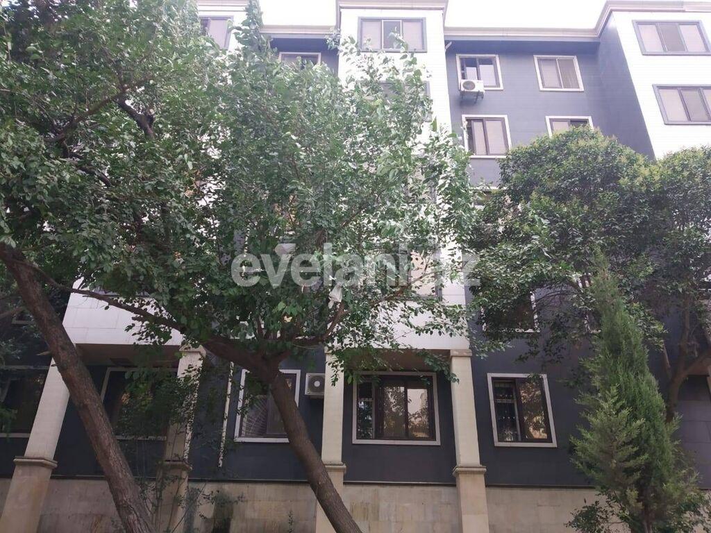 Satılır, köhnə tikili, 3 otaqlı, 80 m², Elmlər Akademiyası m.