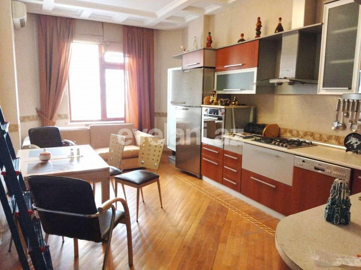 Kirayə verilir, yeni tikili, 3 otaqlı, 150 m², Həzi Aslanov m.