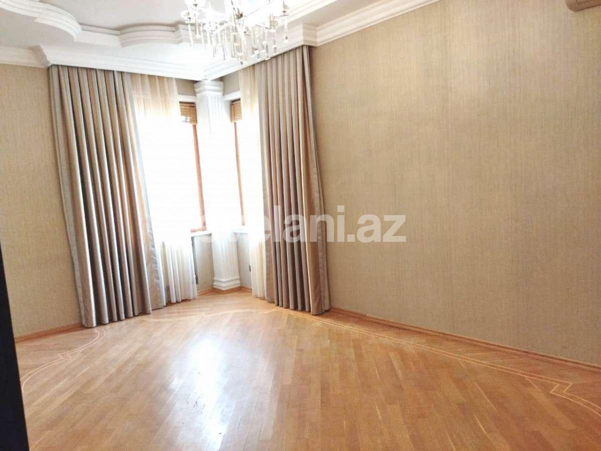Kirayə verilir, yeni tikili, 3 otaqlı, 150 m², Həzi Aslanov m.