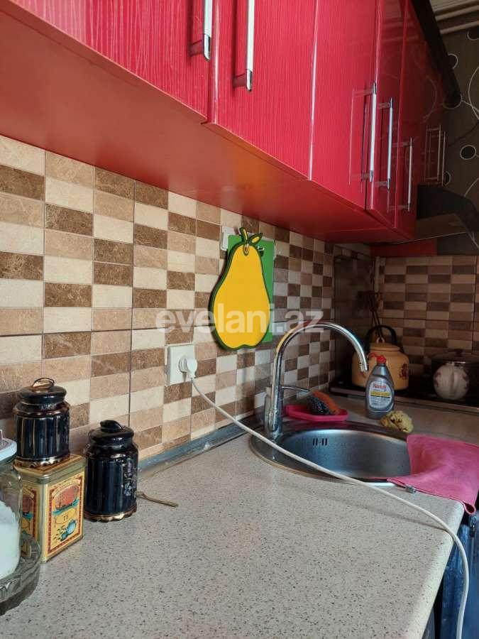 Sale, old building, 2 room, 63 m², Nasimi r.