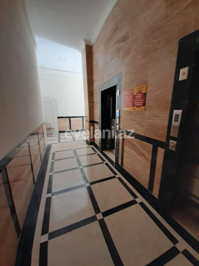 Продаётся, новостройка, 4-комнаты, 235 m², Элмляр Академиясы m.