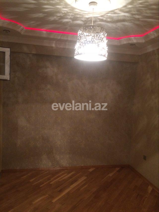 Satılır, yeni tikili, 2 otaqlı, 65 m², İnşaatçılar m.