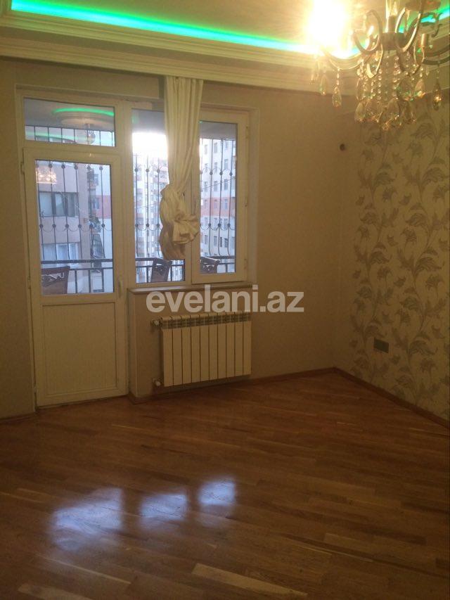 Satılır, yeni tikili, 2 otaqlı, 65 m², İnşaatçılar m.