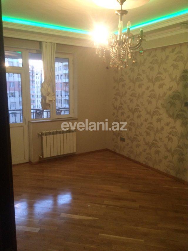 Satılır, yeni tikili, 2 otaqlı, 65 m², İnşaatçılar m.