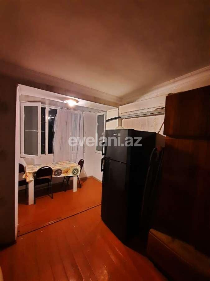 Satılır, köhnə tikili, 2 otaqlı, 50 m², Qara Qarayev m.