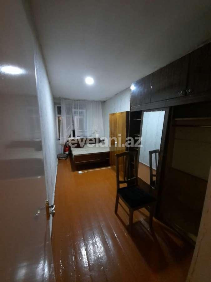 Satılır, köhnə tikili, 2 otaqlı, 50 m², Qara Qarayev m.