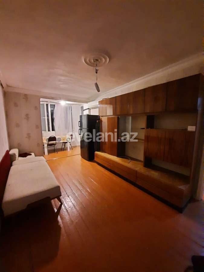 Satılır, köhnə tikili, 2 otaqlı, 50 m², Qara Qarayev m.