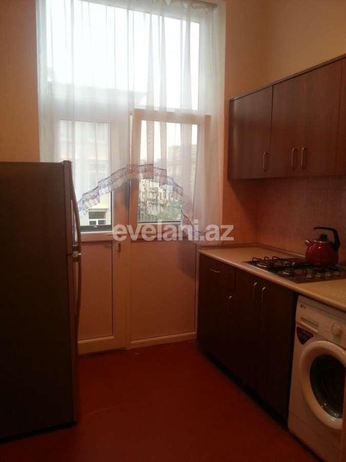 Rent, old building, 2 room, 60 m², Sabail r.