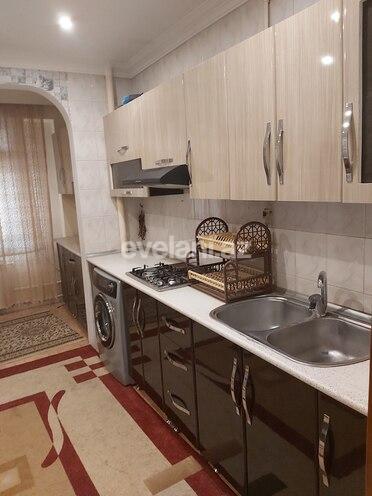 Kirayə verilir, köhnə tikili, 2 otaqlı, 65 m², Elmlər Akademiyası m.