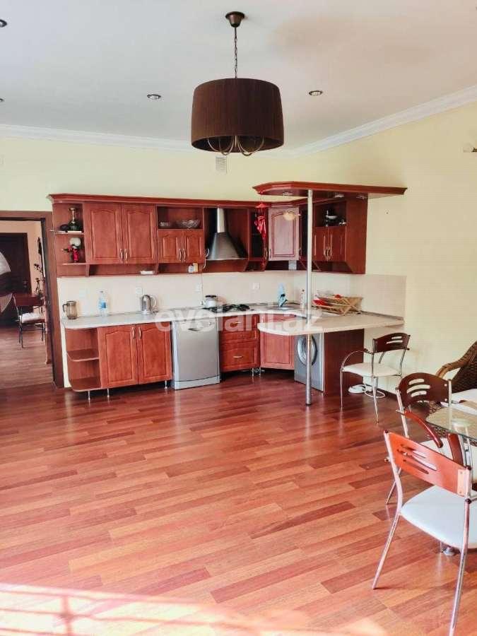 Rent, garden / house, 3 room, 200 m², Khazar r.