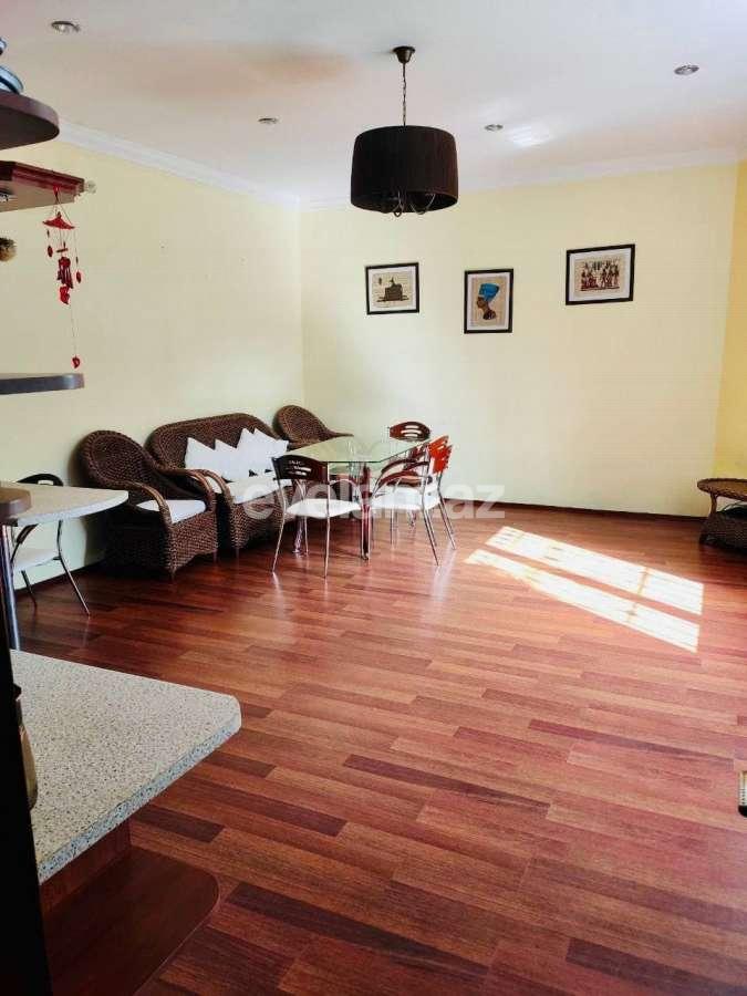 Rent, garden / house, 3 room, 200 m², Khazar r.