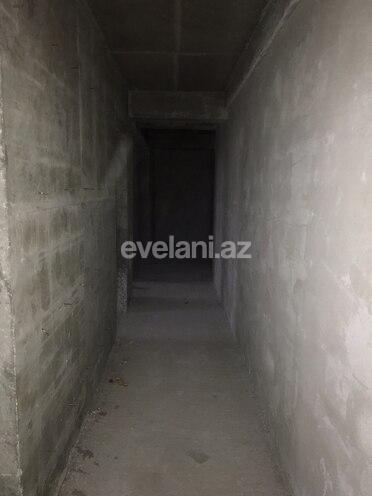 Satılır, yeni tikili, 5 otaqlı, 300 m², Gənclik m.