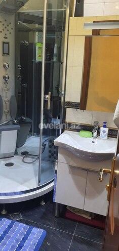 Kirayə verilir, köhnə tikili, 2 otaqlı, 32 m², Gənclik m.