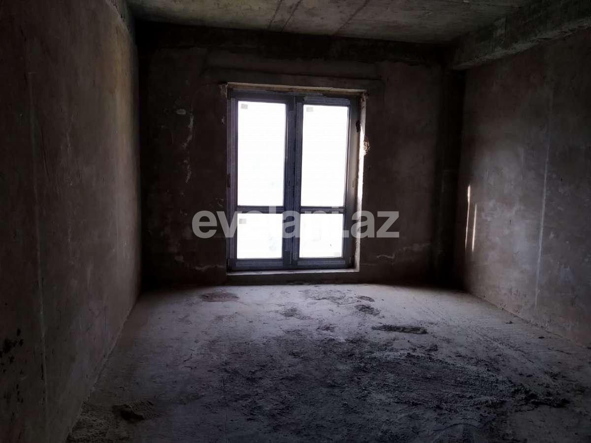 Satılır, yeni tikili, 3 otaqlı, 128 m², Şah İsmayıl Xətai m.