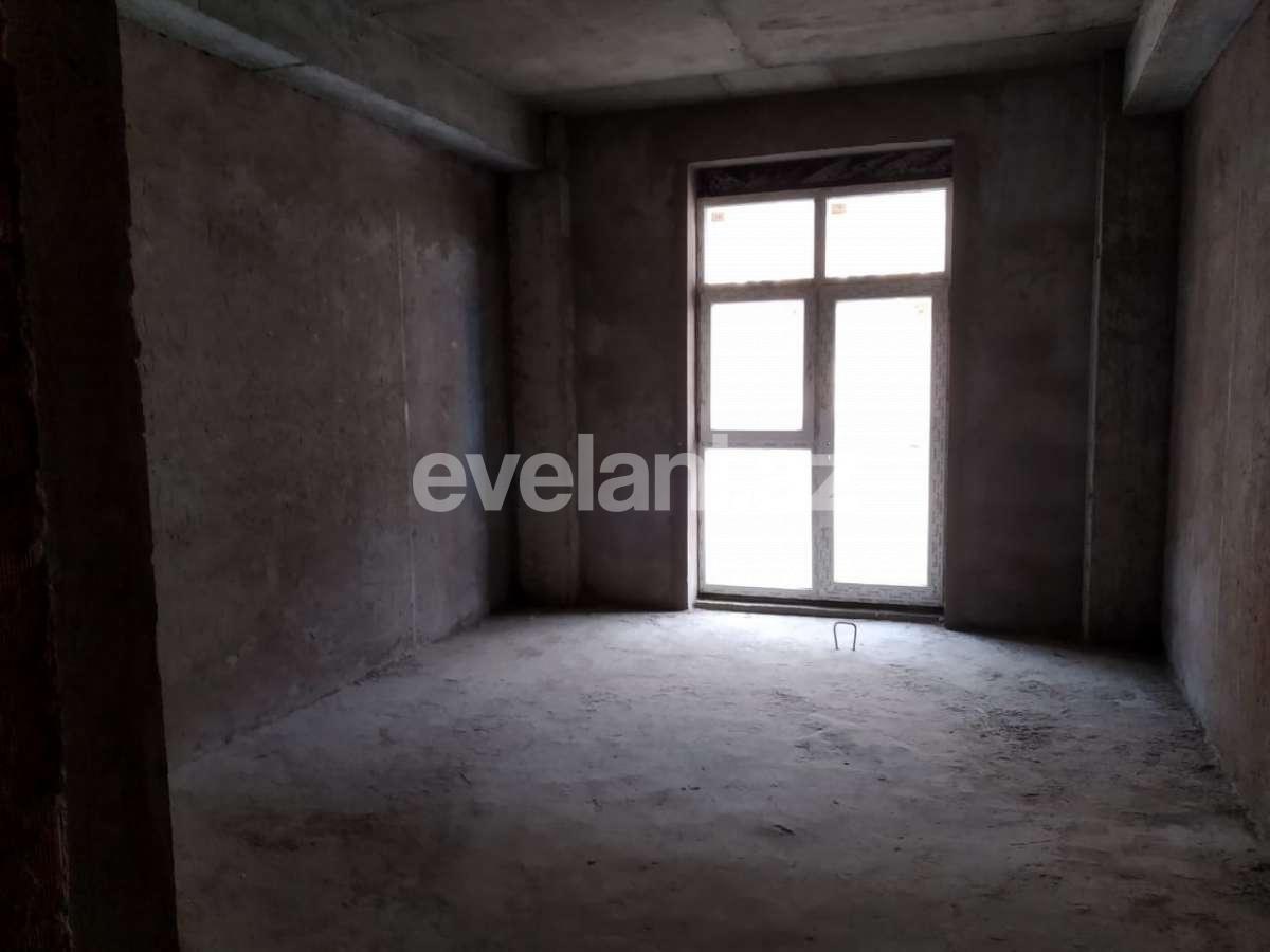 Satılır, yeni tikili, 3 otaqlı, 128 m², Şah İsmayıl Xətai m.