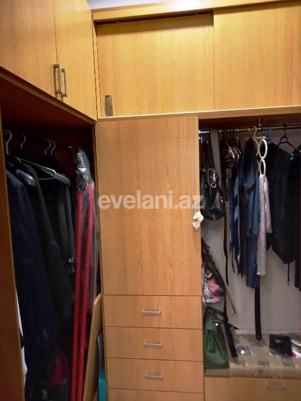 Satılır, yeni tikili, 3 otaqlı, 130 m², İnşaatçılar m.