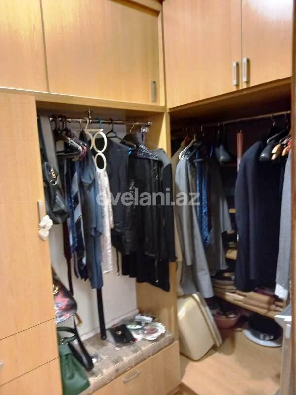 Satılır, yeni tikili, 3 otaqlı, 130 m², İnşaatçılar m.