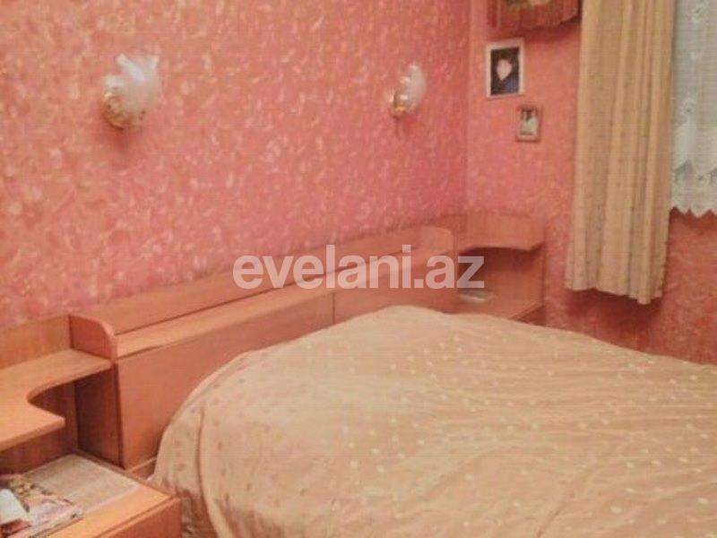 Satılır, köhnə tikili, 3 otaqlı, 67 m², Azadlıq prospekti m.